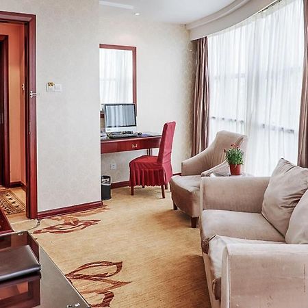 Vienna Hotel Wuxi Wangzhuang Road Bagian luar foto